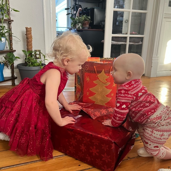 Meet your Posher, Miranda - Picture 2 of 2